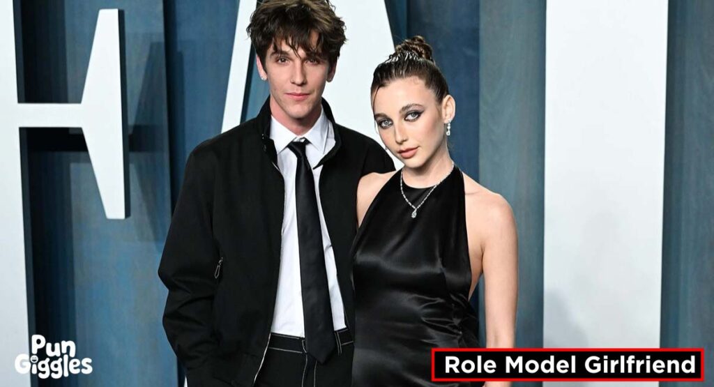 Role Model Girlfriend